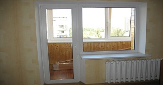 Ремонт балконной двери Чита, цена от 1001 руб.